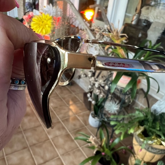 Prada PR74VS Butterfly shaped Sunglasses - Picture 6 of 11